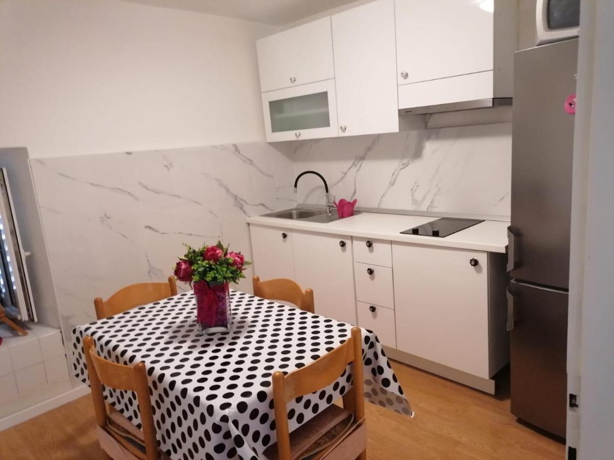 Downtown Dream Makarska Appartement Buitenkant foto